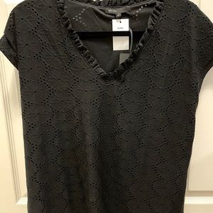 GIBSON New, Eyelet Embroidered Ruffle Top In Black Daisy Lace